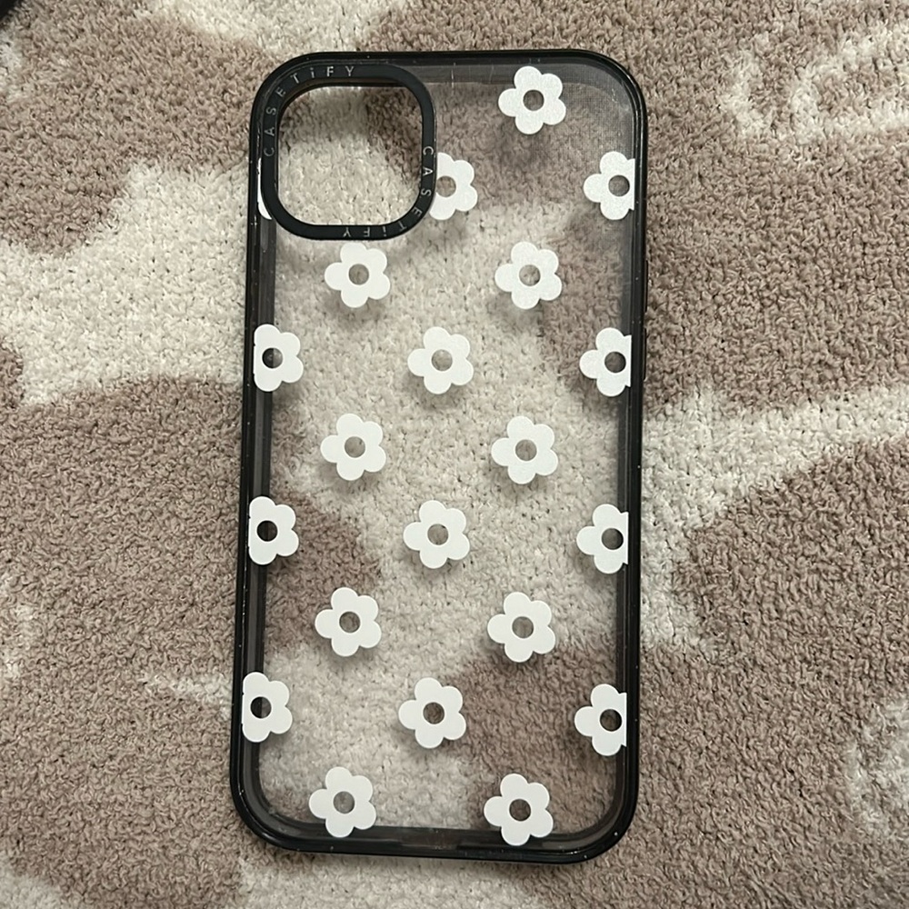 Clear/Black border iPhone 14 Plus Daisy case